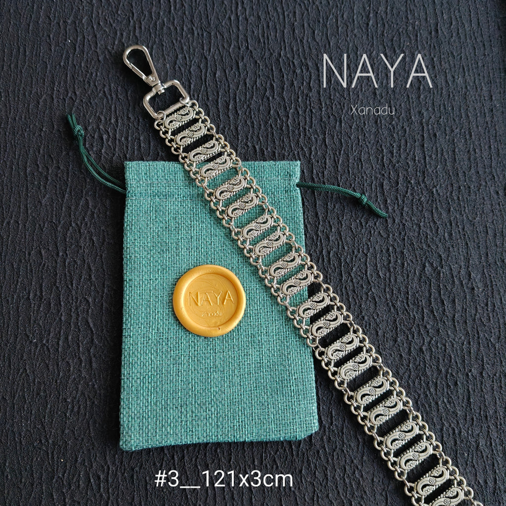 Gehamerde schouder riemen