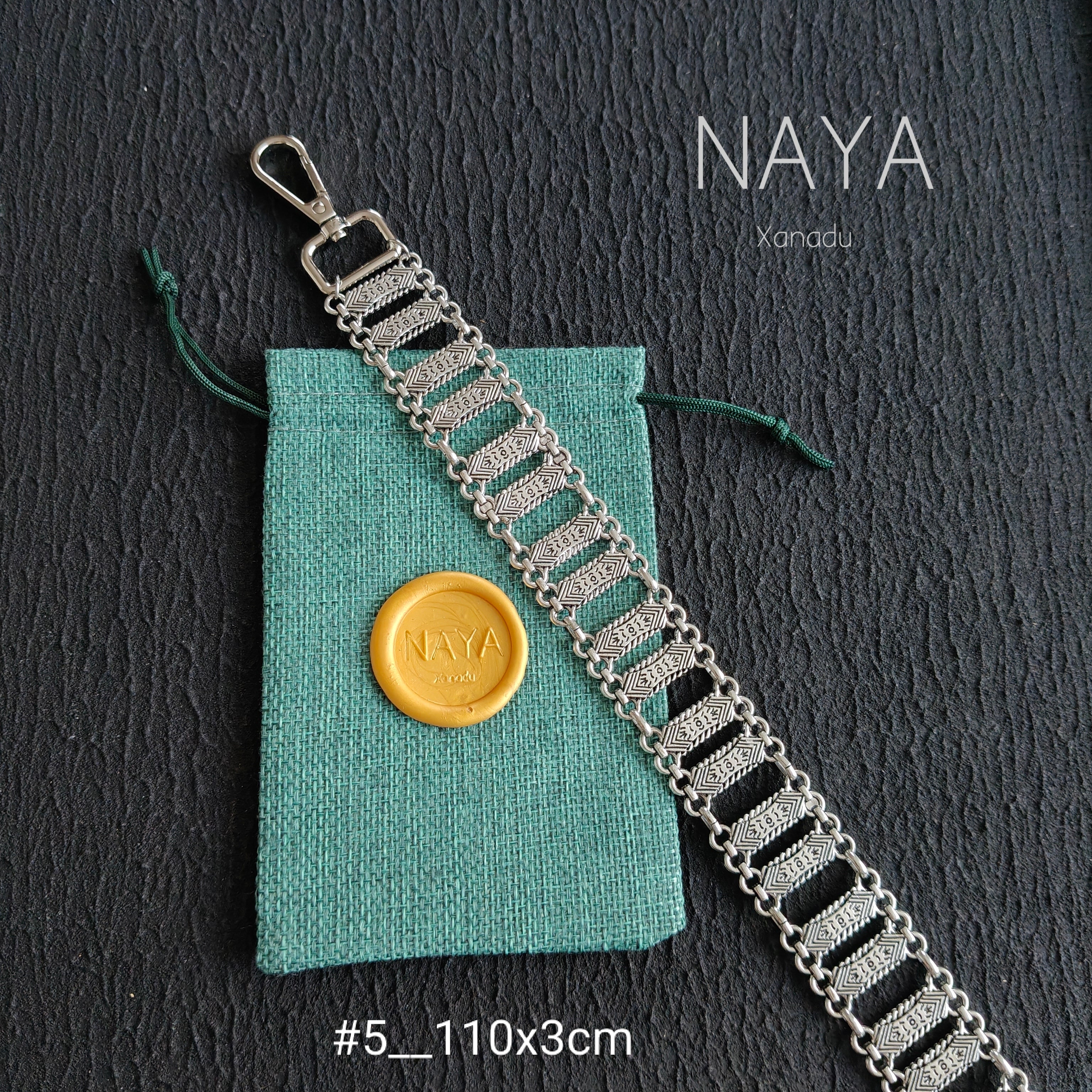 Gehamerde schouder riemen